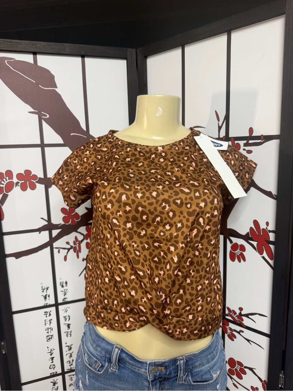 Old Navy Brown & Pink Leopard Twist-Front Crop Top